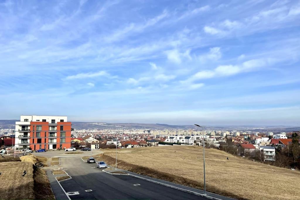 Appartamento Cityscape Corner Cluj-Napoca Esterno foto