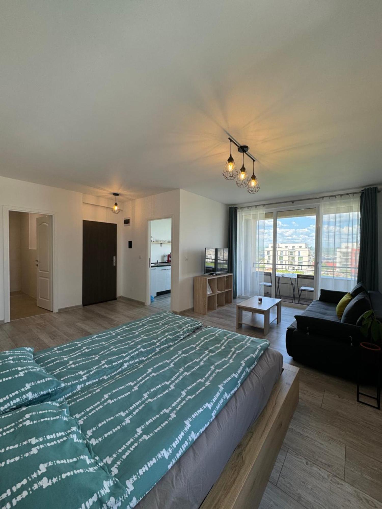 Appartamento Cityscape Corner Cluj-Napoca Esterno foto